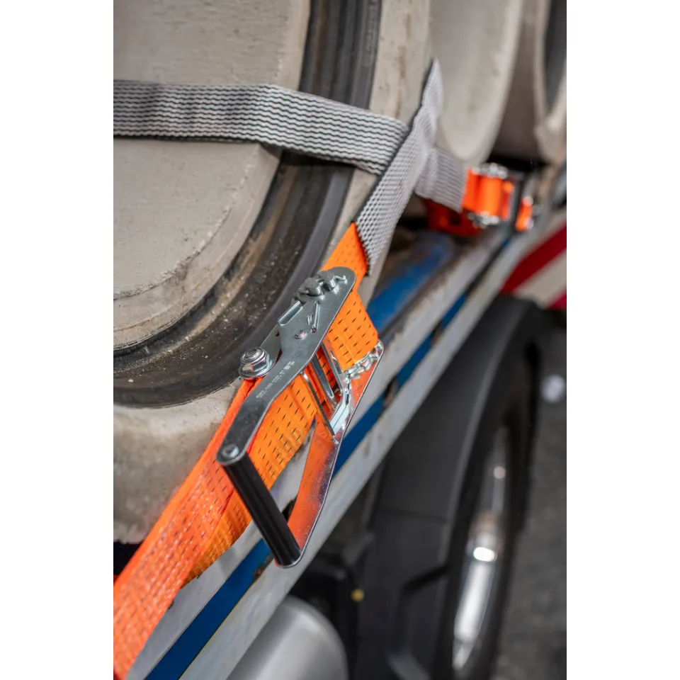 5000daN 50mm Ideal for use for general haulage applications on flat bed or curtain sided vehicles and trailers