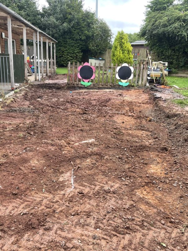 Soft-Play-Wetpour-outdoor-play-equipment