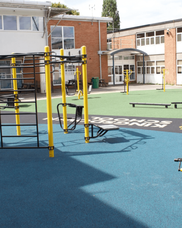 Soft-Play-Wetpour-outdoor-play-equipment out-door-gym-canopy