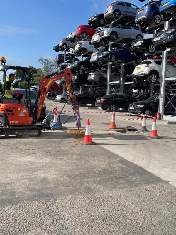 Oxford-cable-installation-solarpower-cable-instalation-pv-cable-installation-godalming-3-3-1536x1152