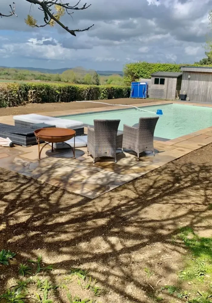 SwImming-pool-groundworks-godalming-swimmingpool-groundworks-guildford-mass-swimmingpool-excavations